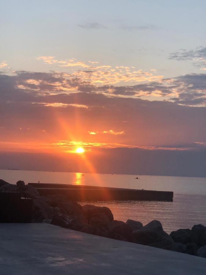 Maristella Marine Residense Hotel Apartment Odessa Extérieur photo