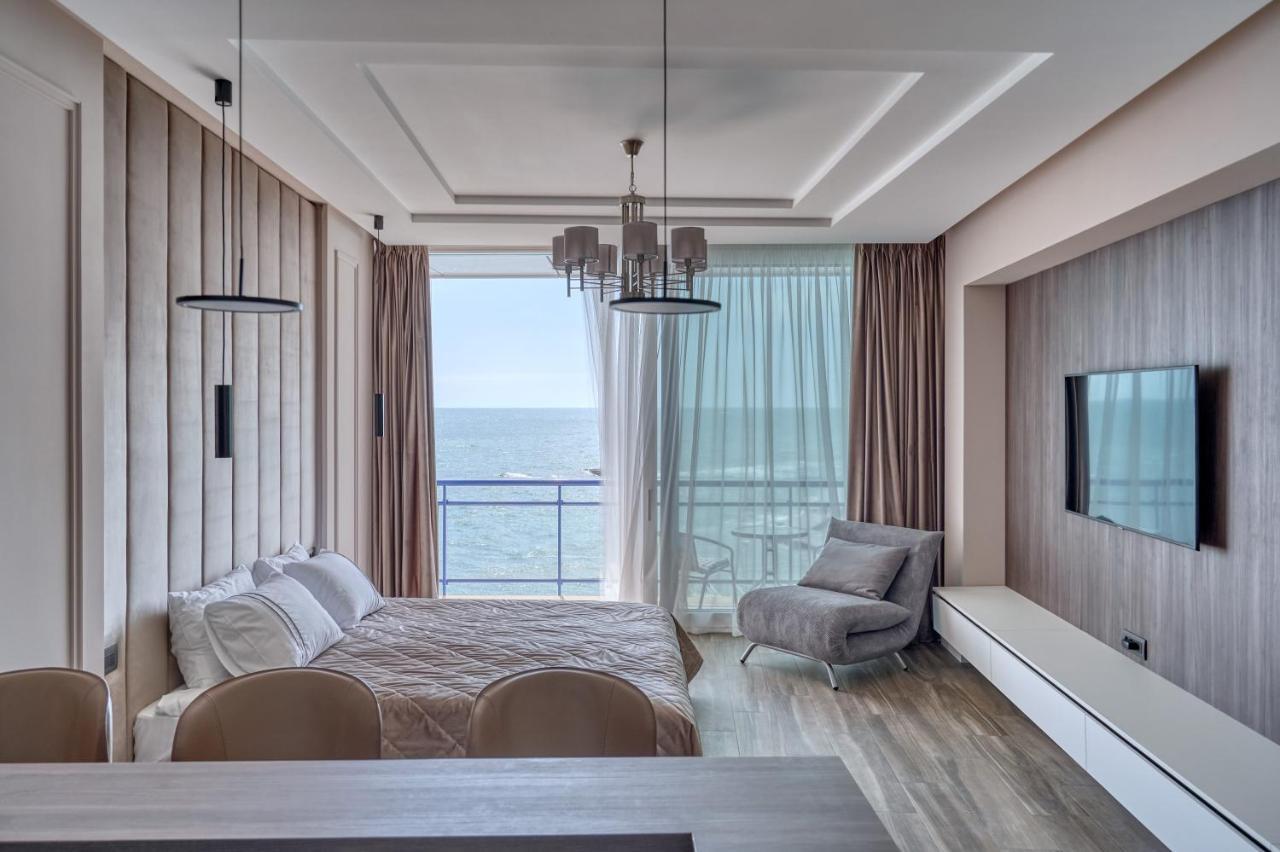 Maristella Marine Residense Hotel Apartment Odessa Extérieur photo