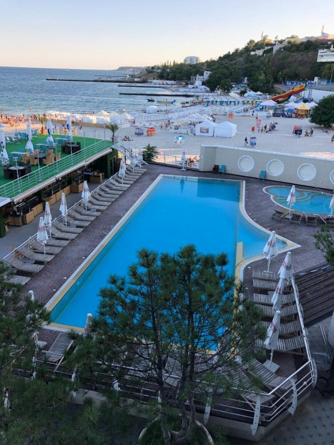 Maristella Marine Residense Hotel Apartment Odessa Extérieur photo