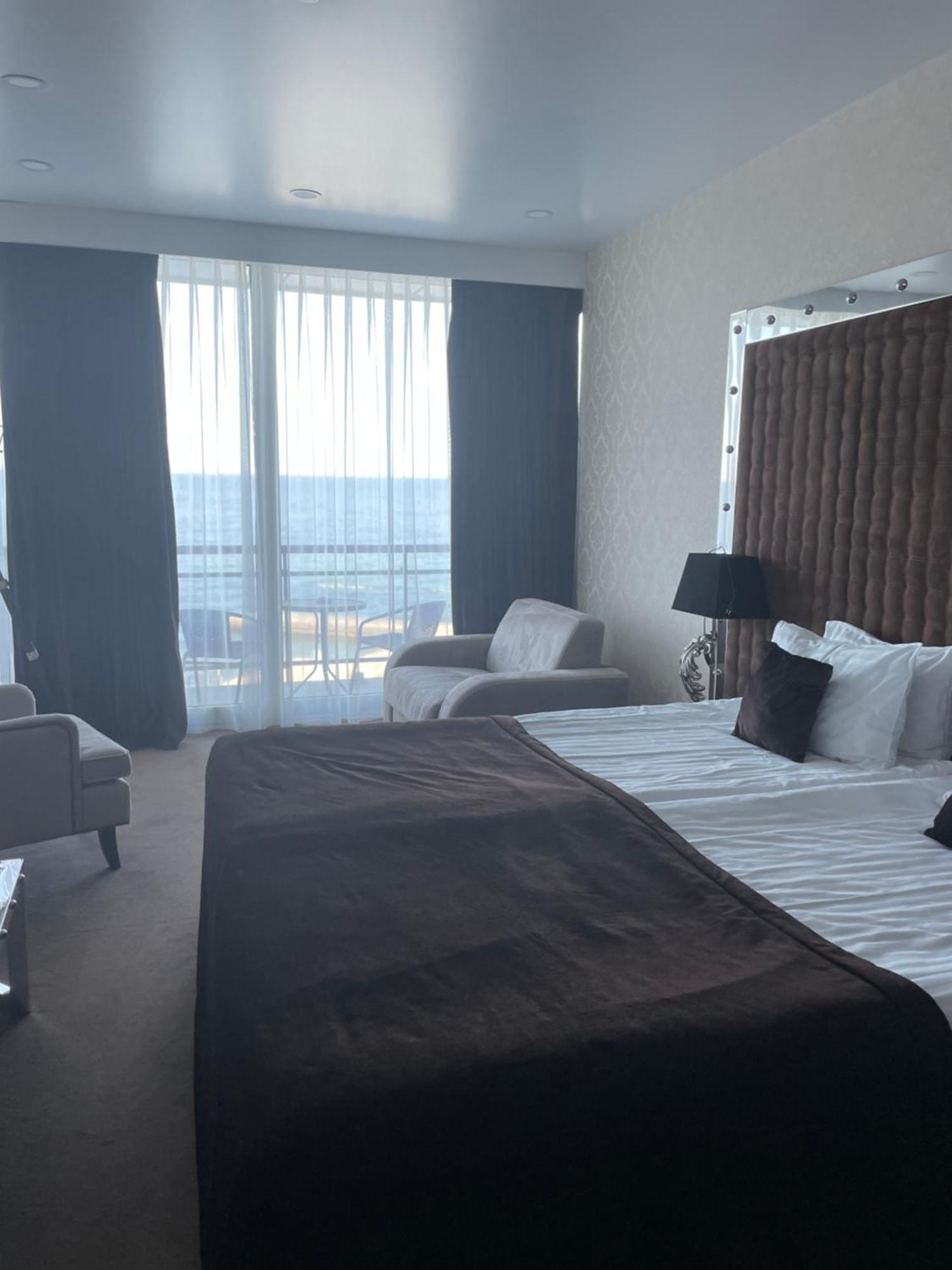 Maristella Marine Residense Hotel Apartment Odessa Extérieur photo