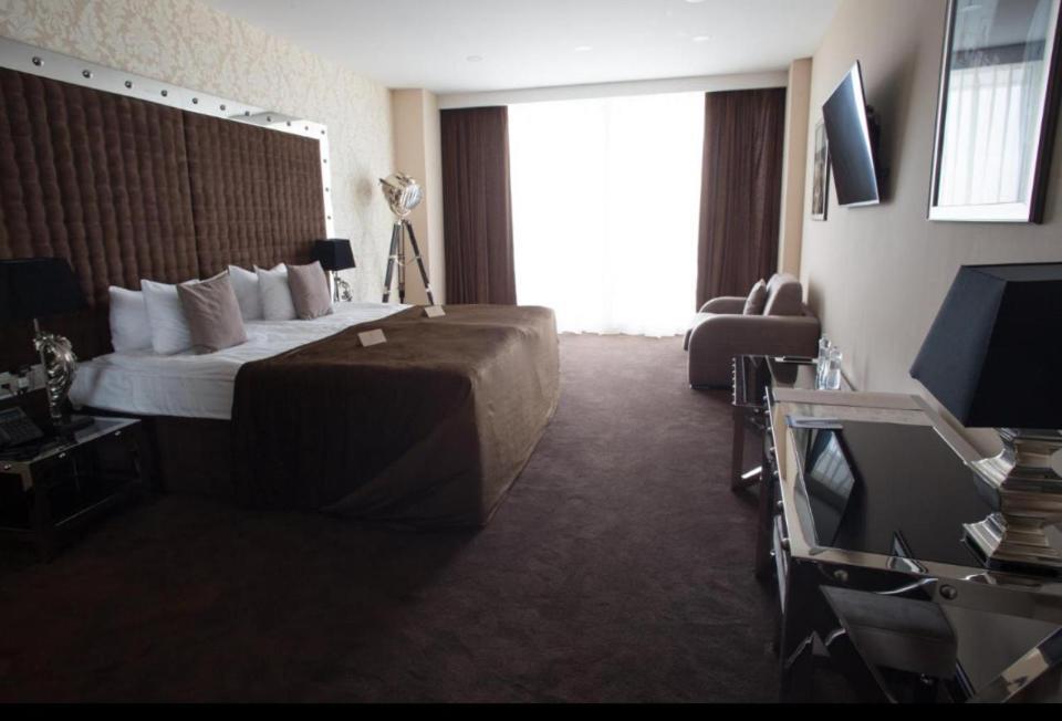 Maristella Marine Residense Hotel Apartment Odessa Extérieur photo